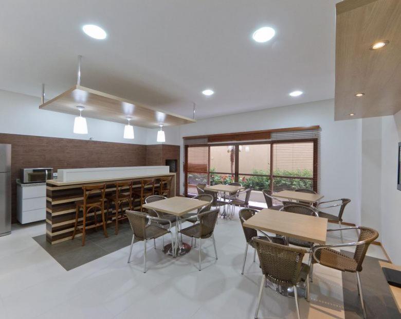 Alto Padrao! Shop. Estacao. Piscina, Sauna, Academia. Novo! 쿠리치바 외부 사진